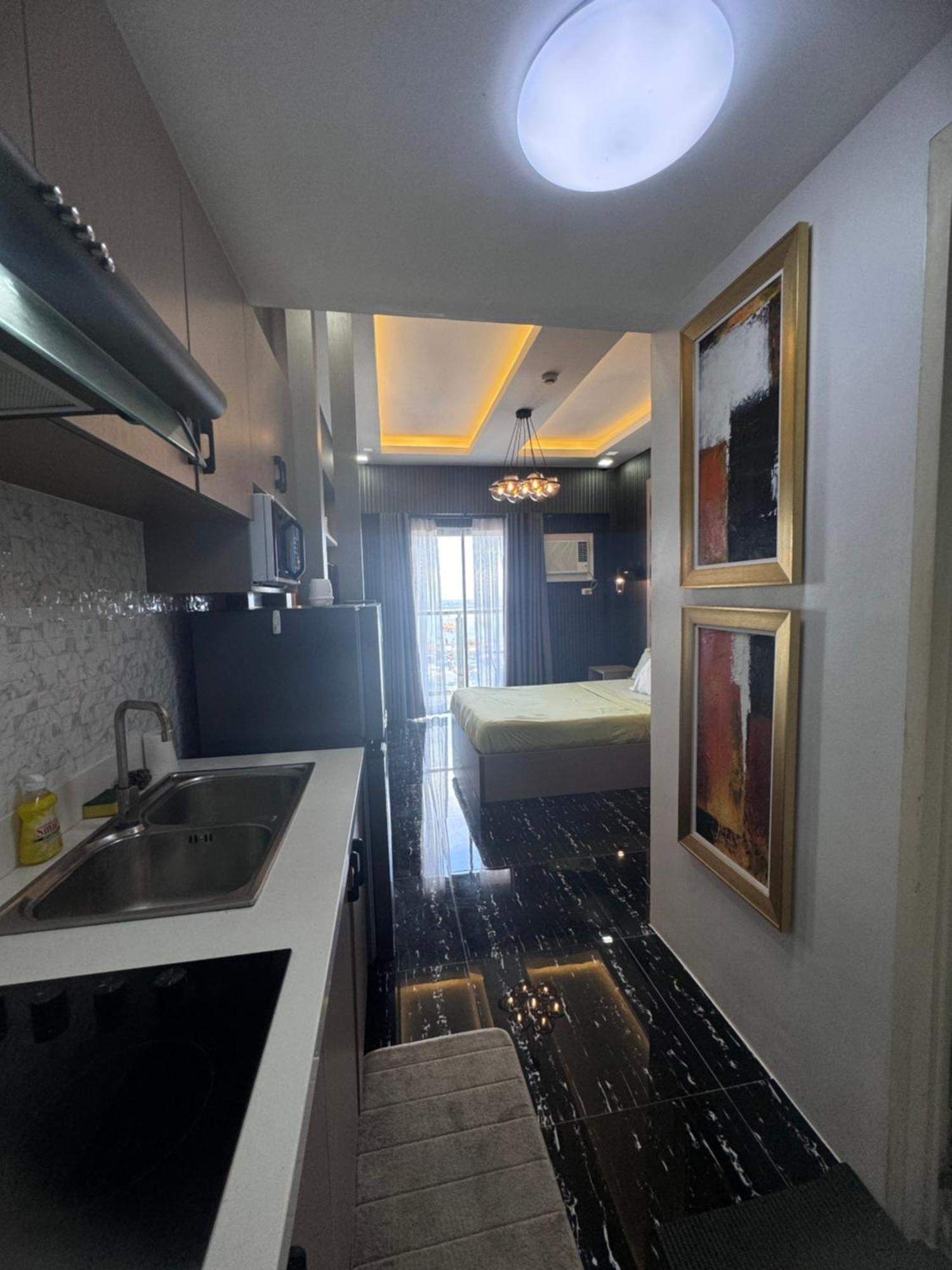 Luxanos Condo Place- Sunvida Tower Cebu Extérieur photo