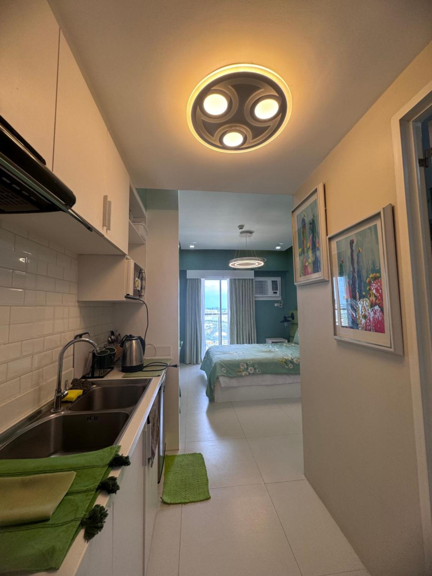 Luxanos Condo Place- Sunvida Tower Cebu Extérieur photo