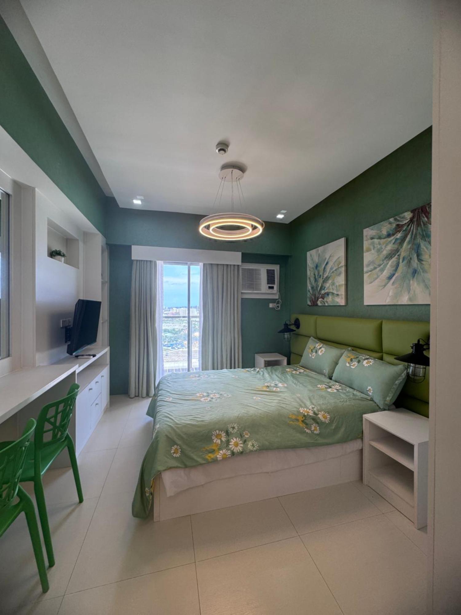 Luxanos Condo Place- Sunvida Tower Cebu Extérieur photo