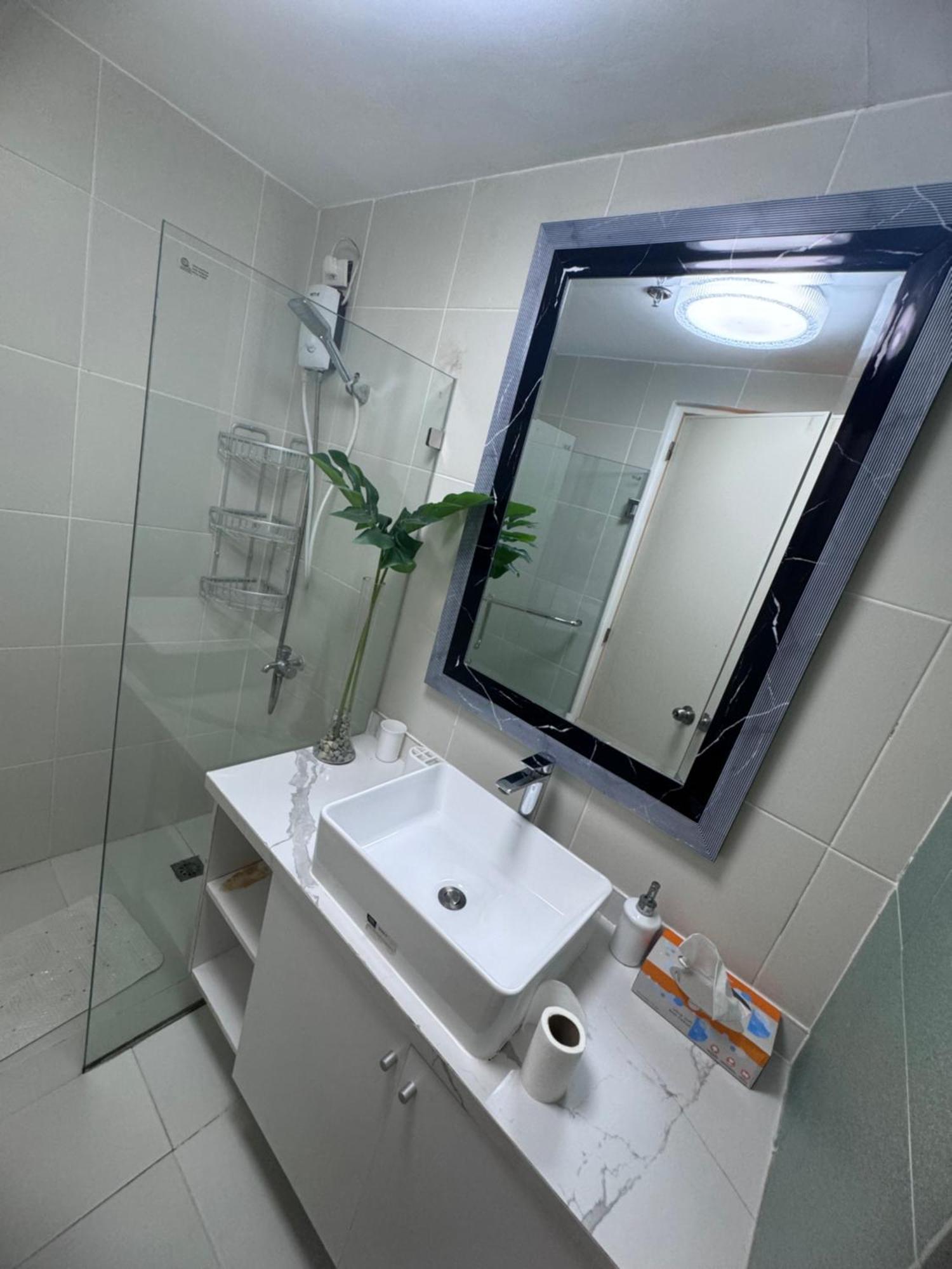 Luxanos Condo Place- Sunvida Tower Cebu Extérieur photo